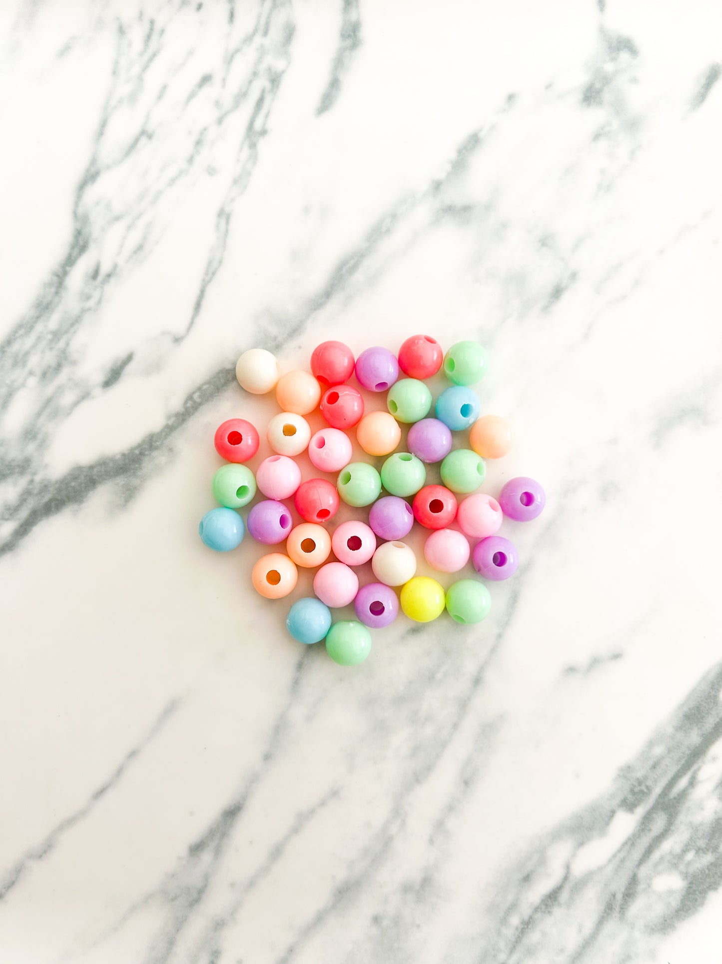 Bolitas color pastel medianas