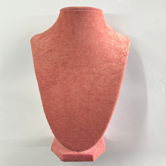 Cuello rosa mediano