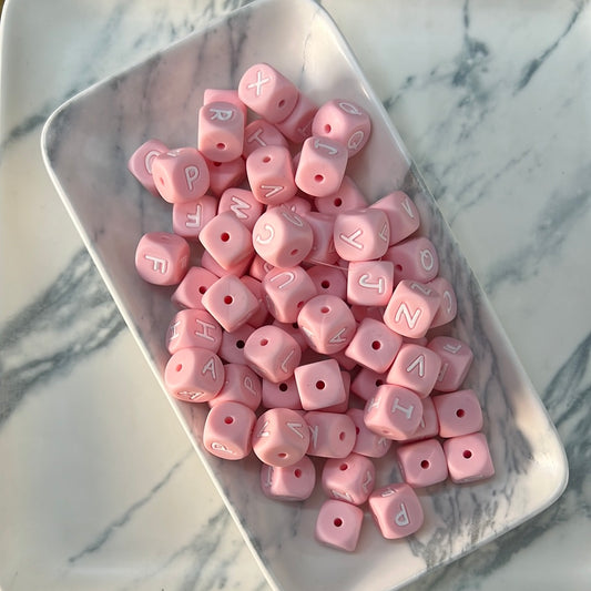 Letra bebé rosa